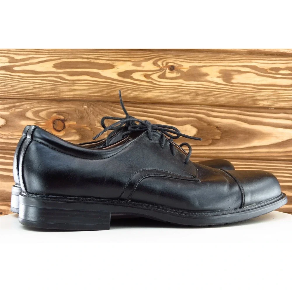Dexter welcome shoe